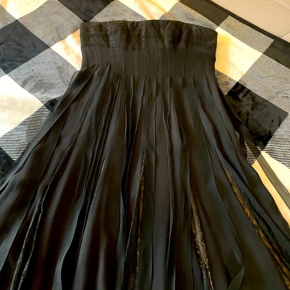Boutique strapless dress with built in corset.